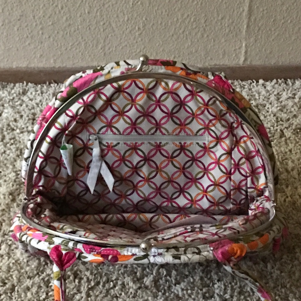 Vera Bradley purse - Picture 3 of 3